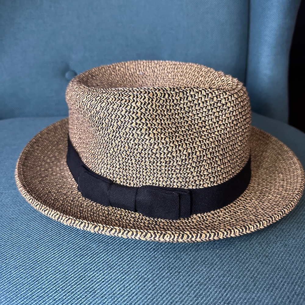 Small black and brown hat